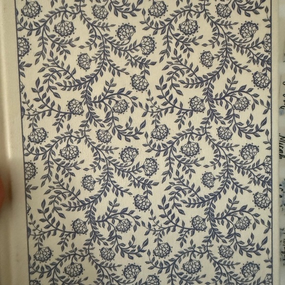 Journaling Bible with Journal and Bible Tabs - Picture 7 of 7